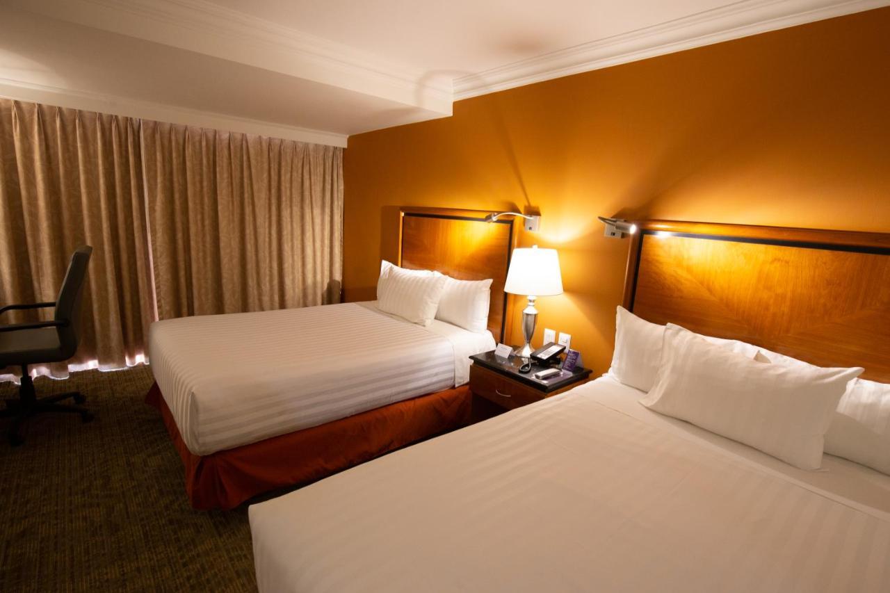 Hs Hotsson Hotel Tampico Buitenkant foto