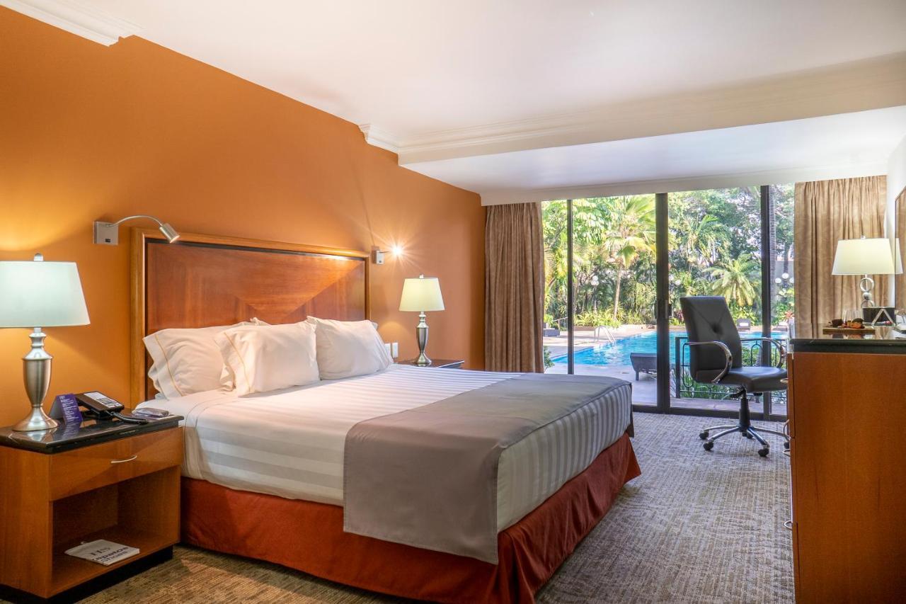 Hs Hotsson Hotel Tampico Buitenkant foto