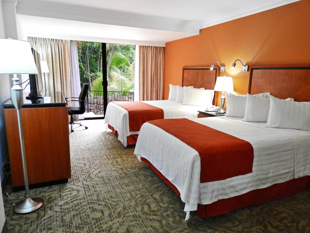 Hs Hotsson Hotel Tampico Buitenkant foto